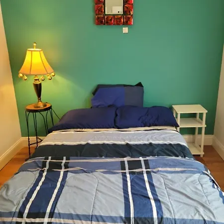 Private Bedroom In A Shared Apt In 14Th St T St Dupont Circle Washington, Dc